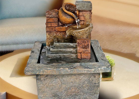 Tabletop πηγών ύφους Polyresin τούβλινη H16.5CM αμερικανική μικρή δημιουργικότητα βιοτεχνίας δώρων ντεκόρ γραφείων διακοσμήσεων προμηθευτής